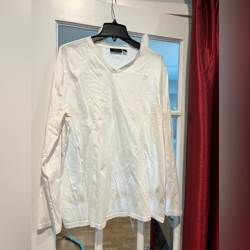 Marc Anthony top